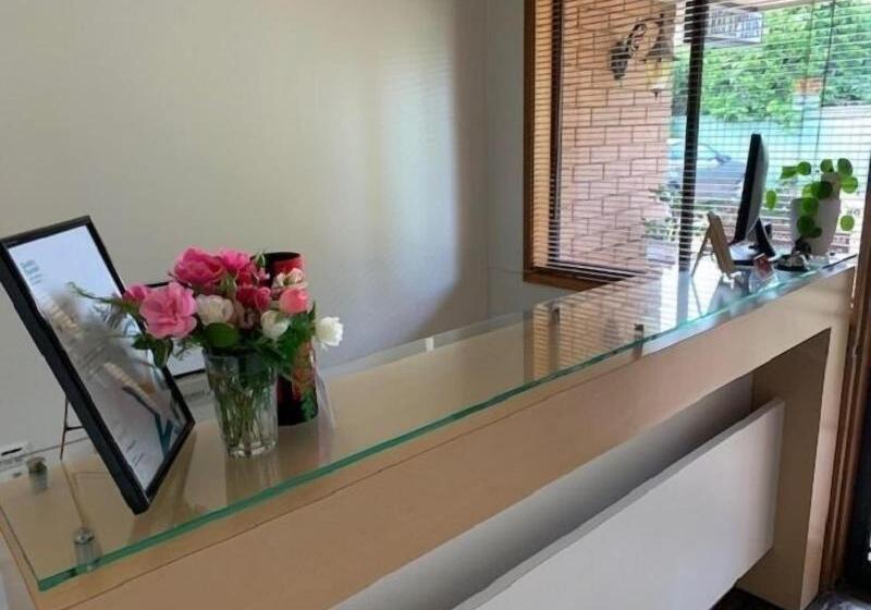 מוטל Muswellbrook Motor Inn