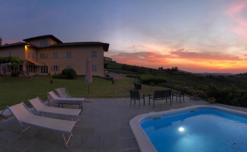 リゾートホテル Agriturismo La Casa In Collina