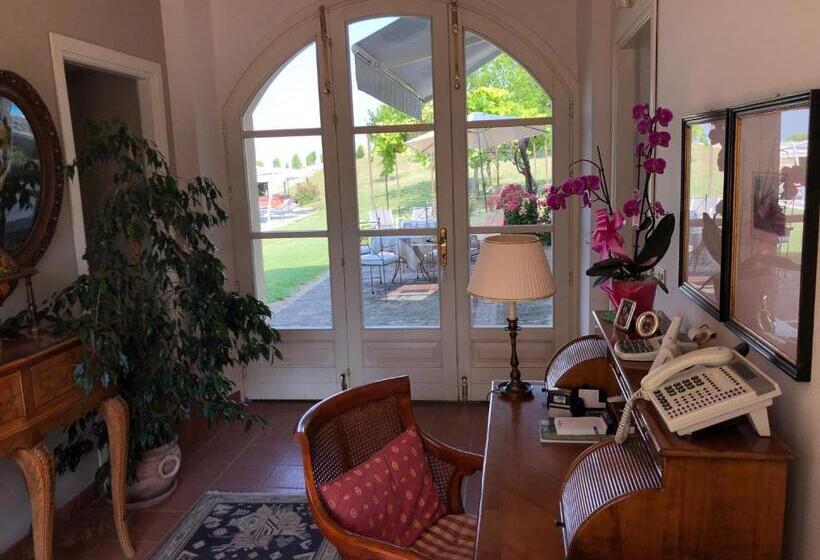 リゾートホテル Agriturismo La Casa In Collina