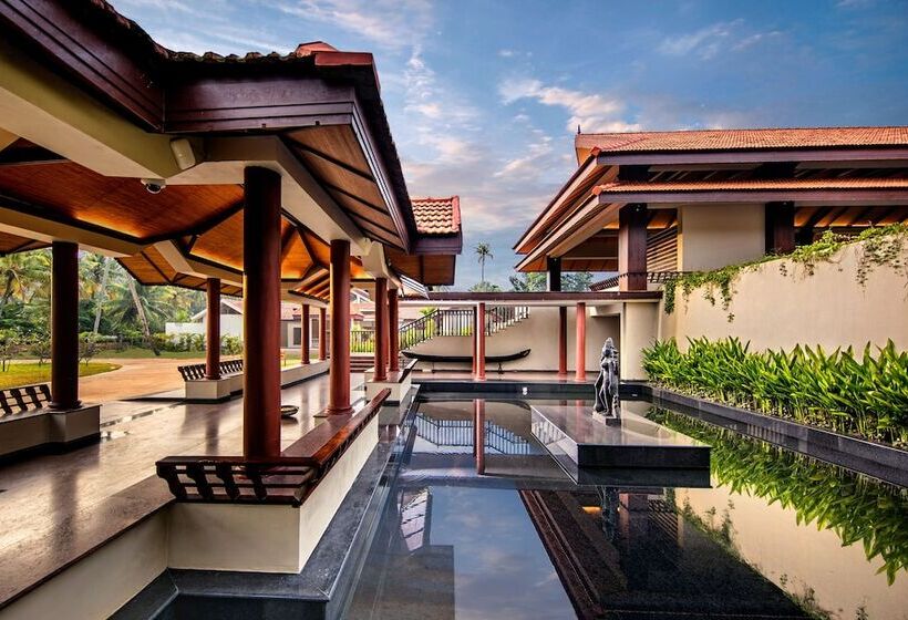 אתר נופש Niraamaya Wellness Retreats Backwaters And Beyond Kumarakom