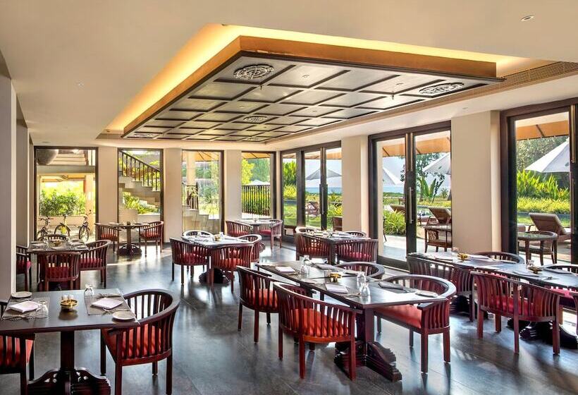 אתר נופש Niraamaya Wellness Retreats Backwaters And Beyond Kumarakom