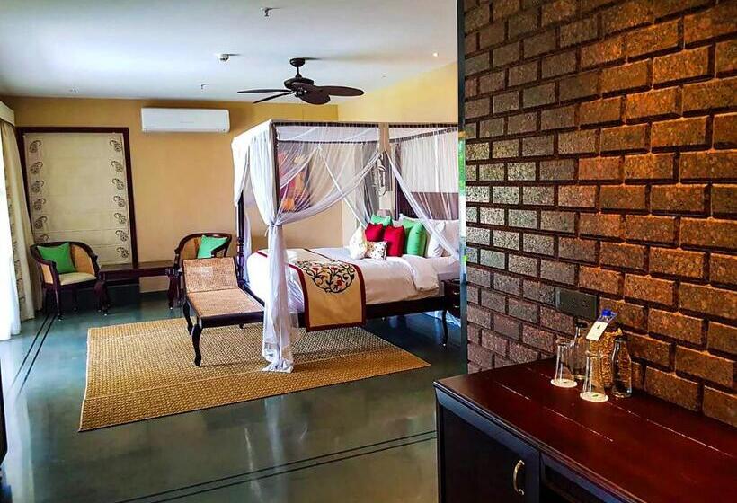 אתר נופש Niraamaya Wellness Retreats Backwaters And Beyond Kumarakom