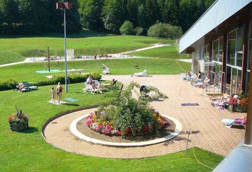 Курорт Village Vacances Station Les Rousses