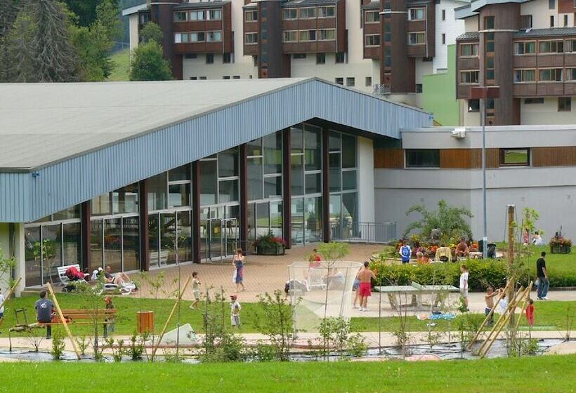 Курорт Village Vacances Station Les Rousses