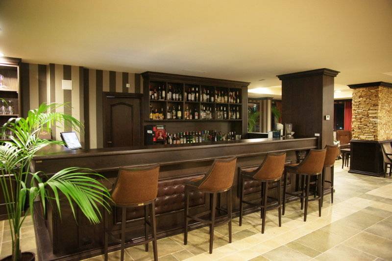 Royal Park Hotel & Apartments