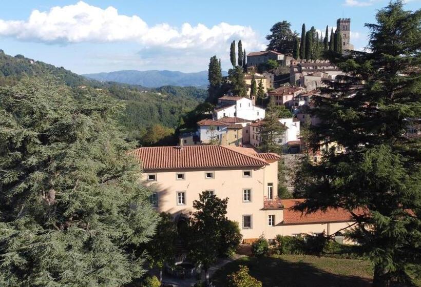 Villa Gherardi   B&b E Hostel