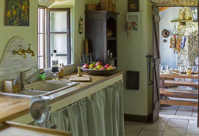 Agrili Cultural Heritage Villa