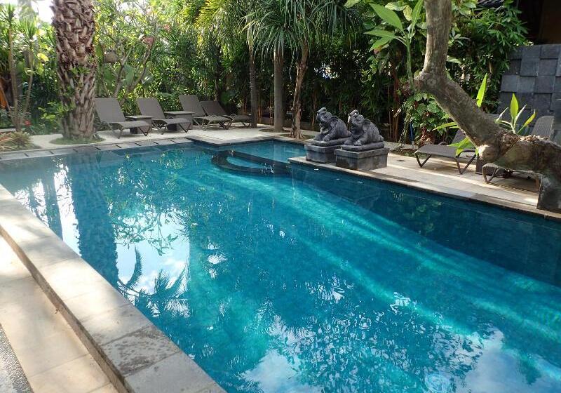 Alami Resort, Restaurant And Dive Center