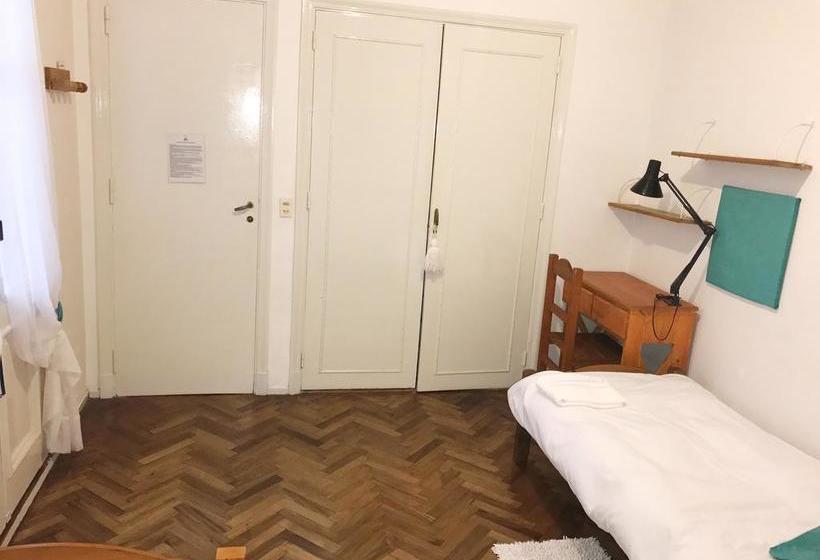 هاستل La Casa Del Girasol Residencia Universitaria