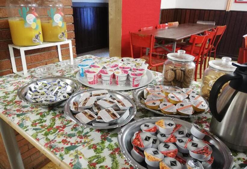 Общежитие Rifugio La Capanna