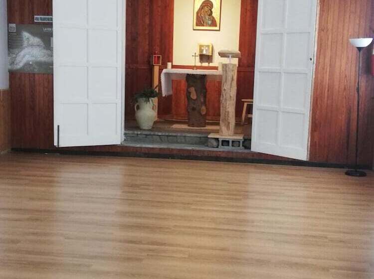 Общежитие Rifugio La Capanna