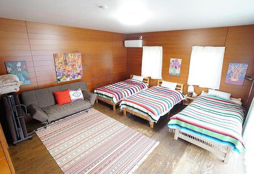 ユースホステル Takamatsuguesthouse Akane