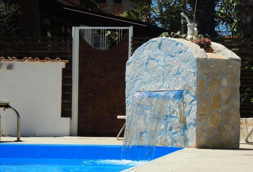 All'ombra Del Noce B&b