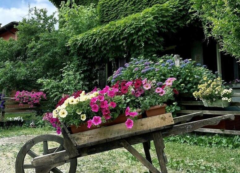 ベッドアンドブレックファースト Agriturismo Cascina Selva
