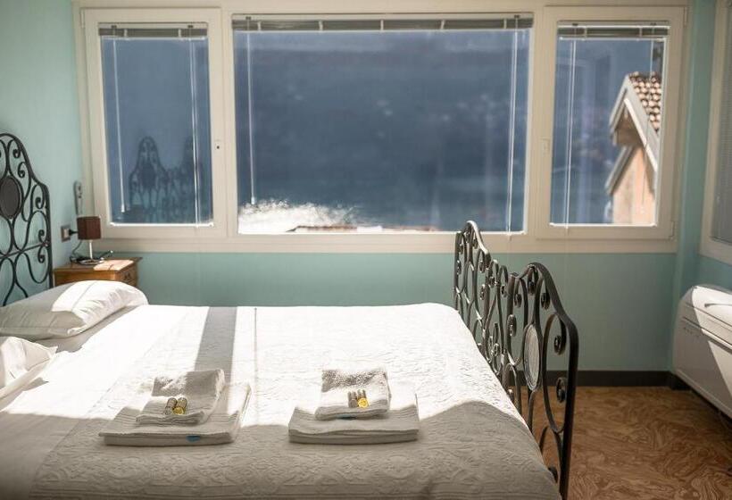 Bed and Breakfast Albergo Diffuso Ca' Spiga