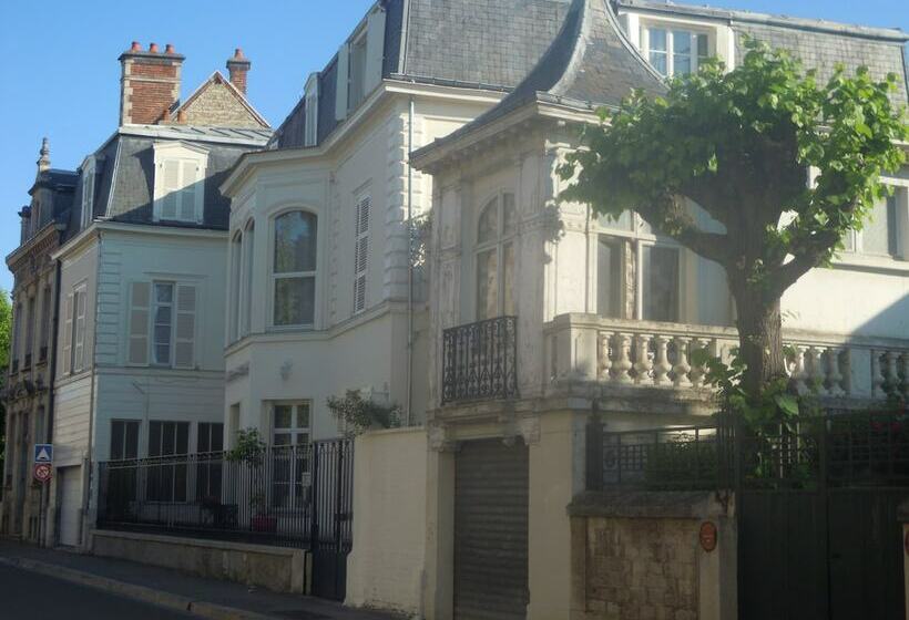 住宿加早餐 Bed&breakfast Gîte La Demeure D Eirene