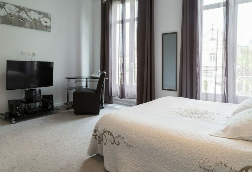 住宿加早餐 Bed&breakfast Gîte La Demeure D Eirene