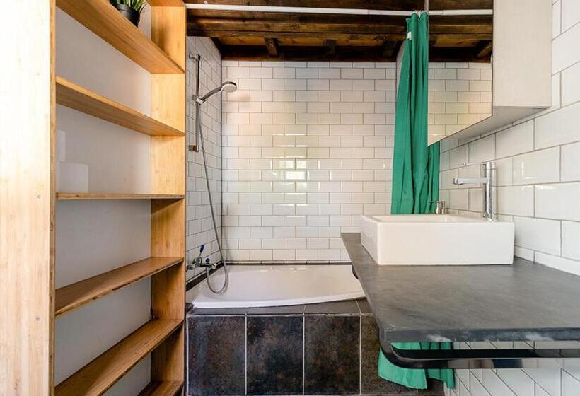 צימר Board 'n Breakfast