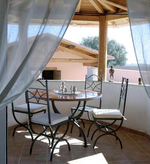 צימר Casale La Rovere