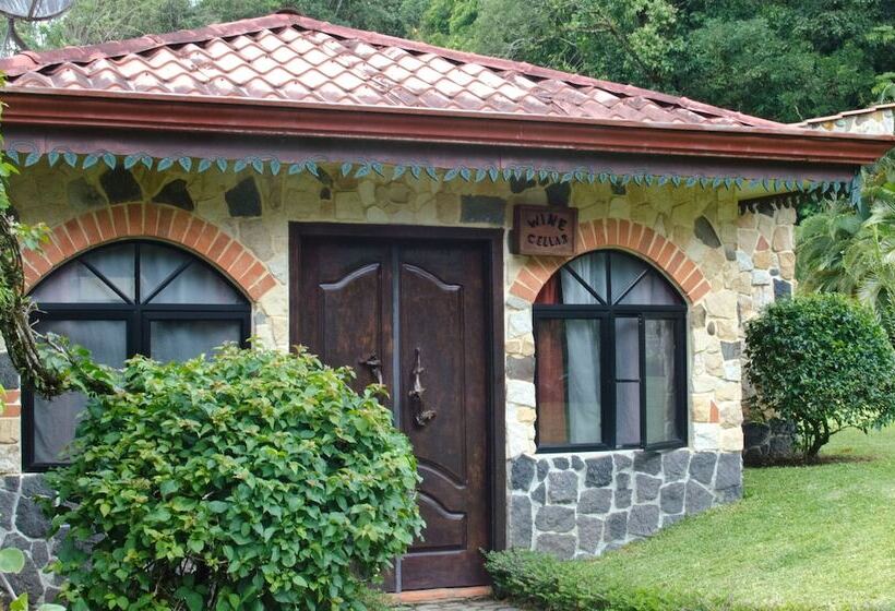 مبيت وإفطار Gingerbread Hotel And Restaurant