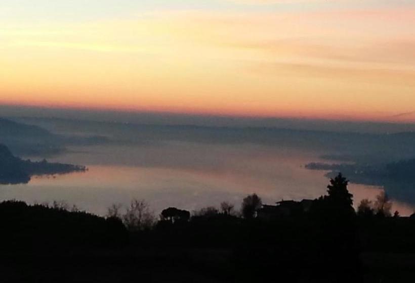 مبيت وإفطار Attico Di Maru