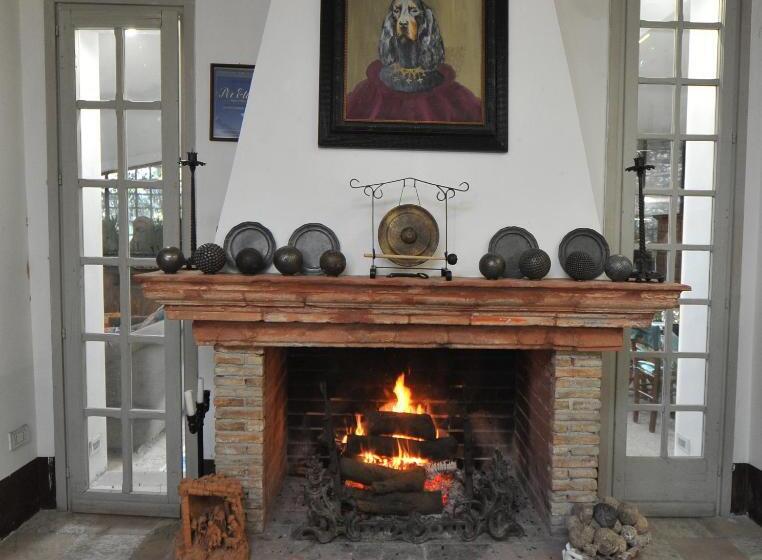 צימר La Canonica Dei Fiori   Anna Fendi Country House