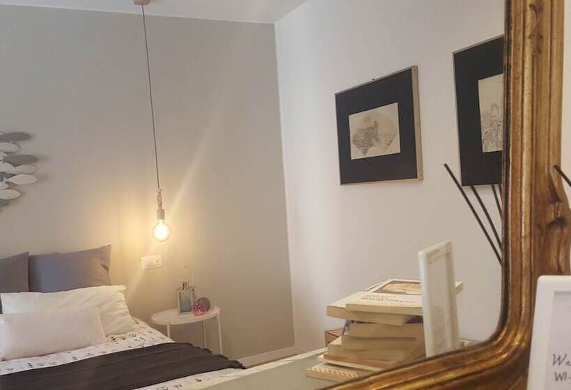 민박 La Volpe E L Uva