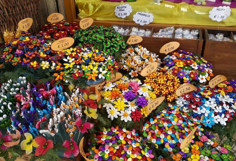 تختخواب و صبحانه Legacy