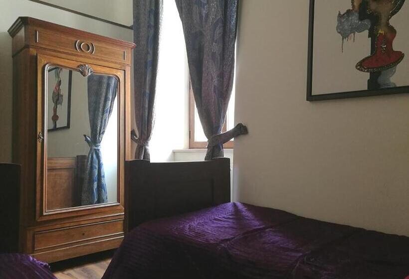 تختخواب و صبحانه Legacy