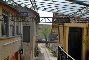 تختخواب و صبحانه Les Chambres De L'imprimerie