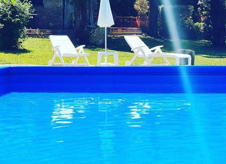 مبيت وإفطار Navarro Hill Resort