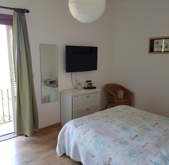 צימר Navarro Hill Resort