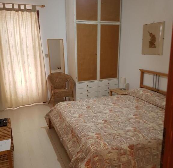 צימר Navarro Hill Resort