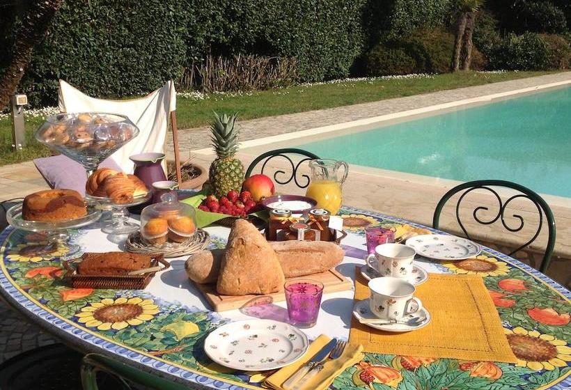 تختخواب و صبحانه Relais Di Alice  Adults Only