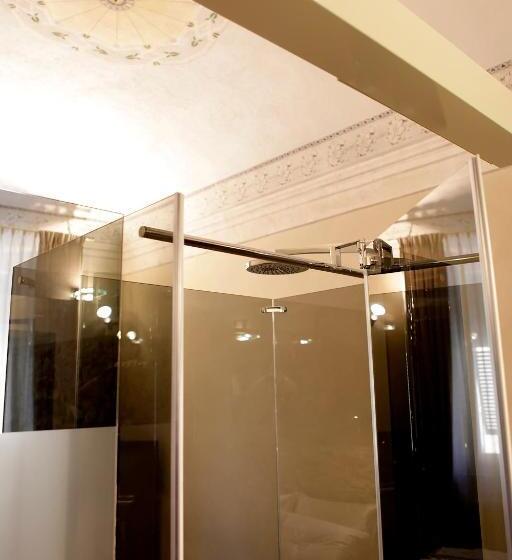 تختخواب و صبحانه Residenza D Epoca Santa Caterina