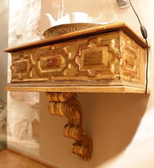 تختخواب و صبحانه Residenza D Epoca Santa Caterina