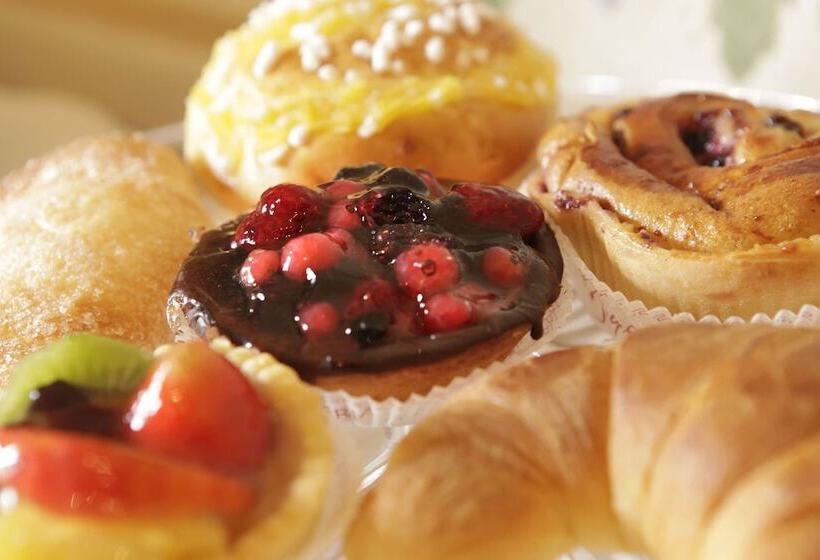 تختخواب و صبحانه Residenza D Epoca Santa Caterina