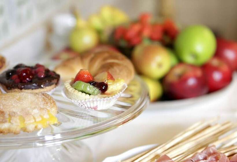 تختخواب و صبحانه Residenza D Epoca Santa Caterina