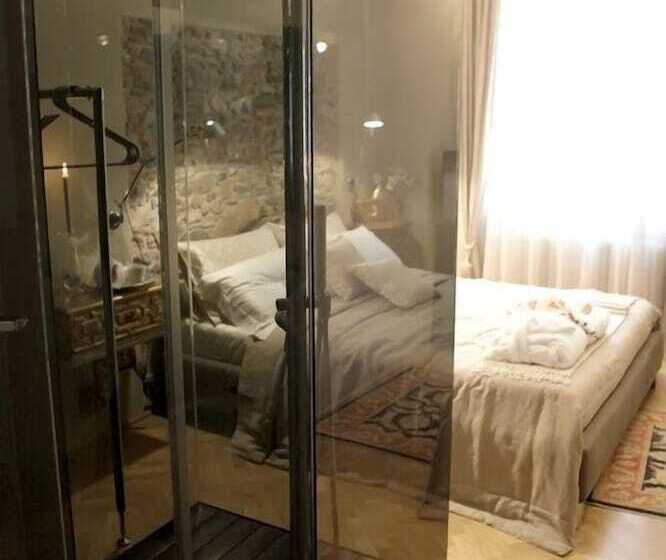 تختخواب و صبحانه Residenza D Epoca Santa Caterina