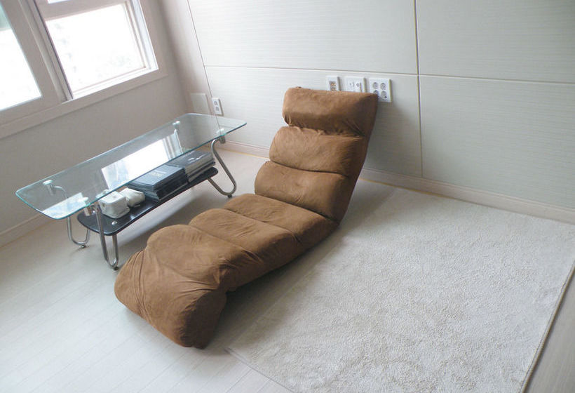 Bnb Seomyeon Guesthouse  Hostel