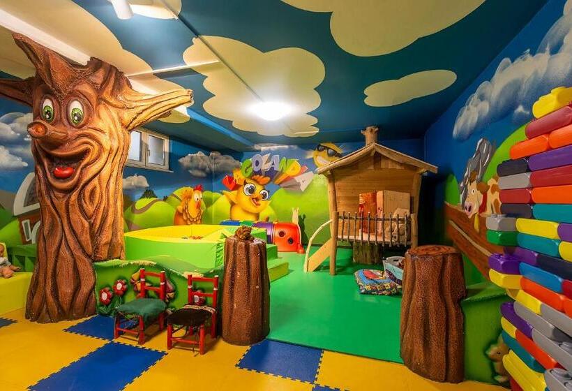 בית מלון כפרי Al Lago