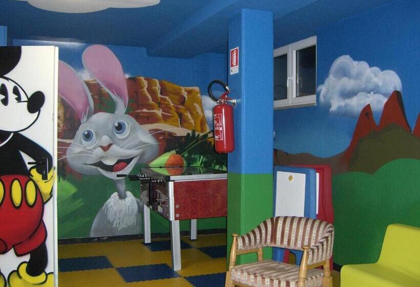 בית מלון כפרי Al Lago