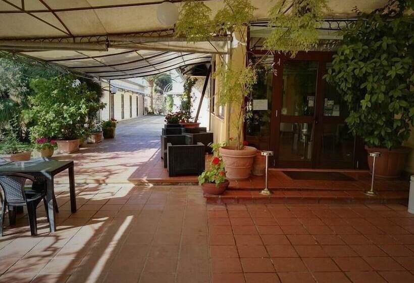 Отель Albergo Conca D Oro