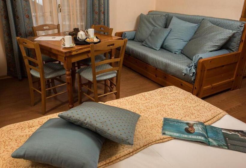 ホテル Albergo Meublè Vecchio Scarpone