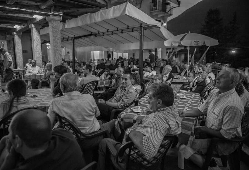 ホテル Albergo Meublè Vecchio Scarpone