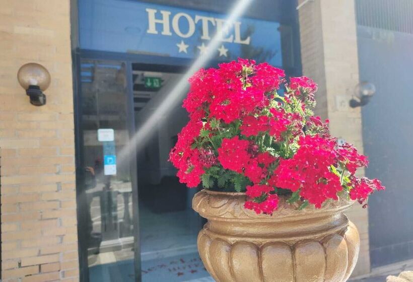 호텔 Alex & Lorenz