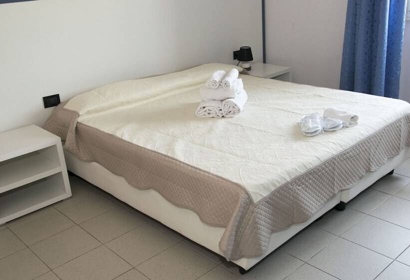 호텔 Alex & Lorenz