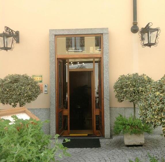 酒店 Antica Trattoria Dell'uva