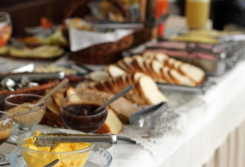 Отель Antonio's