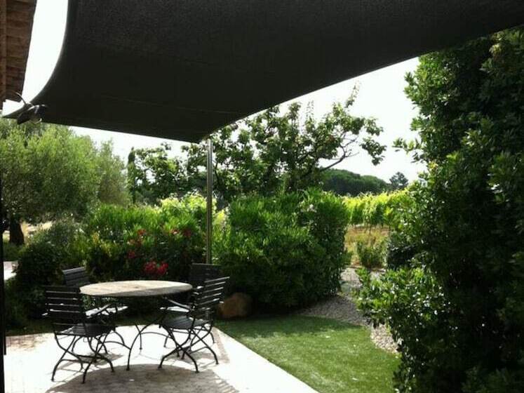 Отель Auberge De L Oumède